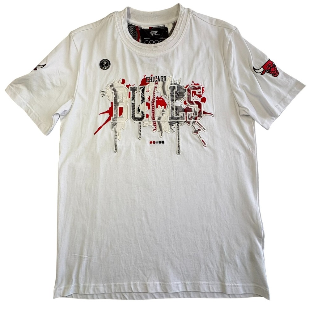 Coogi NBA Protege Chicago Bulls T-Shirt Mens M White Red Black Embroidered NWT
